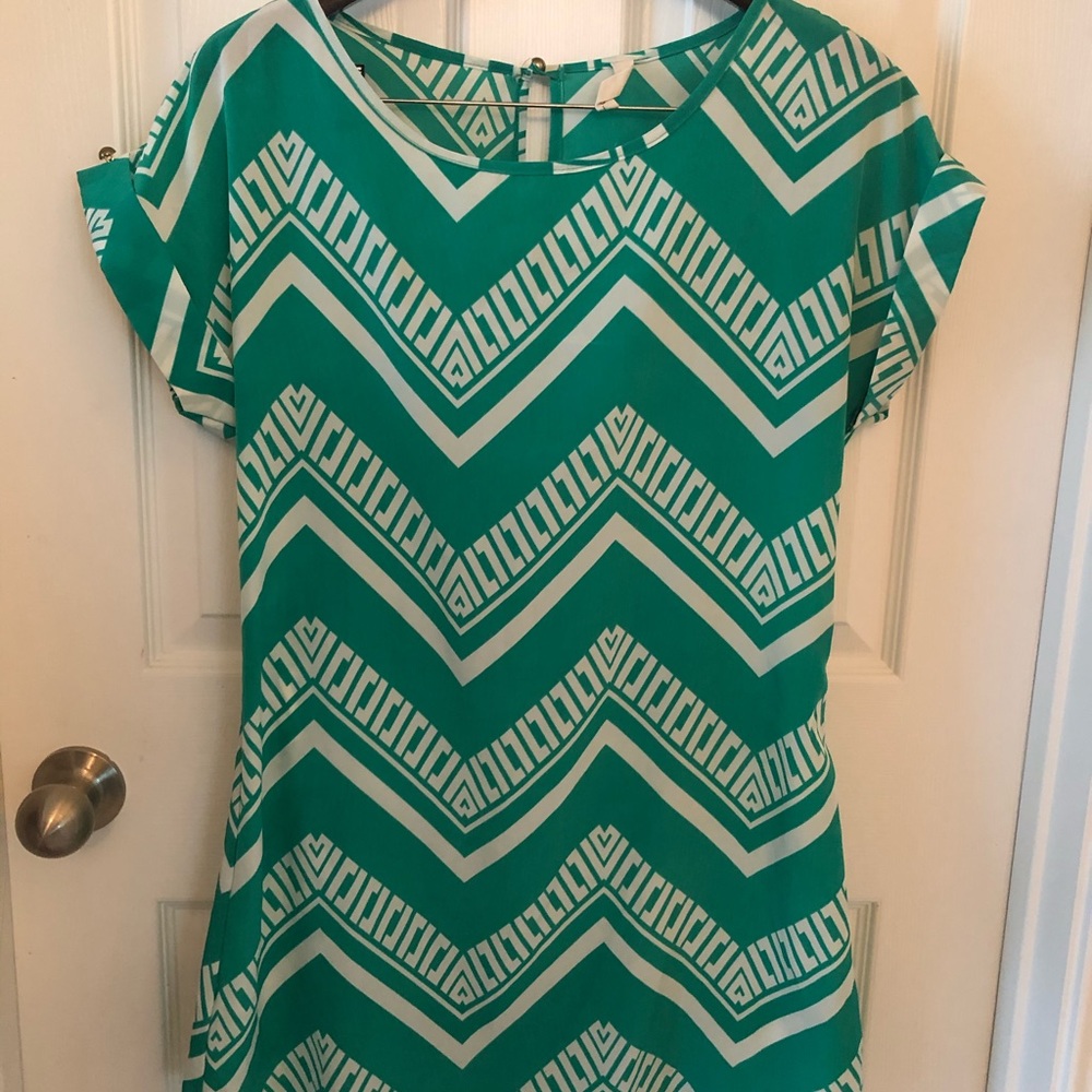 Green chevron t-shirt dress